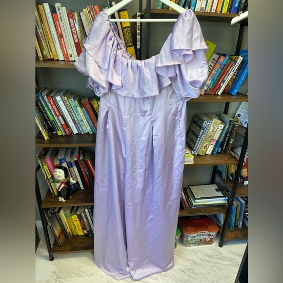 Fame and Partners Lilac tassiah Jumpsuit new - Picture 2 of 5